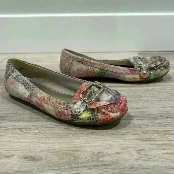 Anne Klein Colorful Floral Faux Snake Leather Driving Flats Slip On Shoes Size 6 - Picture 11 of 11